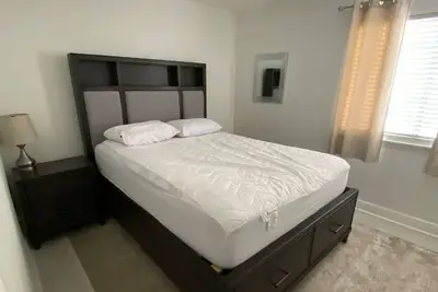 Image de Cozy Tally condo with Ac