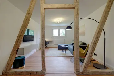 Image de Stylish vacation apartment in Germany's highest train station