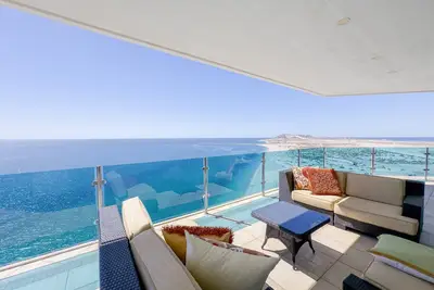 Image de Esmeralda Beach Resort 3 Bedrooms Penthouse Condo A 1201