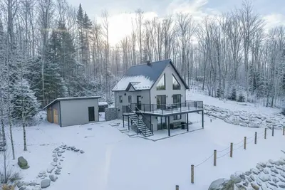 Image de Spa, Sauna, Lac et Table de billard | Le Dorchester