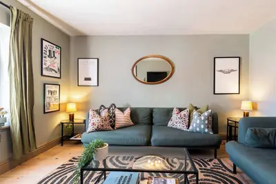 Image de Old Town House | Converted Church, Dog-Friendly | Sleeps 6