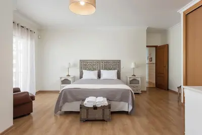 Image de Two Brothers Home I