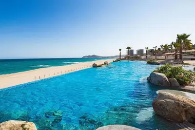 Image de Beautiful and Luxurious 5-Star Beachfront Resort in Villa la Valencia Los Cabos