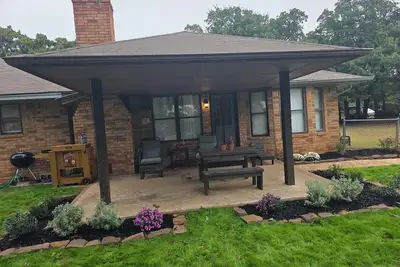 Image de Soothing 3-bedroom house with Ac in charming Guthrie