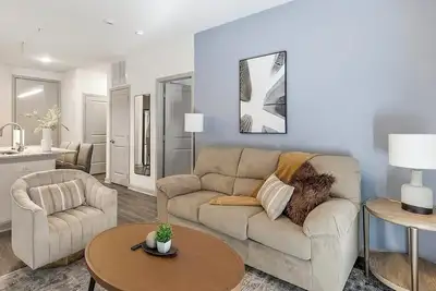 Image de Landing | Spectacular 2bd, Yoga Studio, Gym