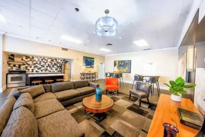 Image de Downtown  Apt 11th fl. Parking Garage & Pool