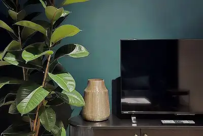 Image de L'Atelier de L'Émeraude / The Emerald Workshop