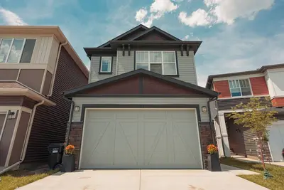 Image de Group Stay/ Near Yyc/ Sleeps 10/ Garage