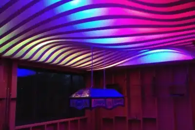 Image de Charming studio with Amazing hot tub a swimming pool, pool table.