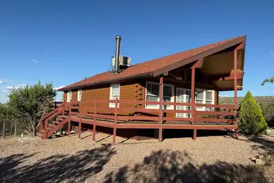 Image de Estrella Vista– Rustic Charm Meets Celestial Skies