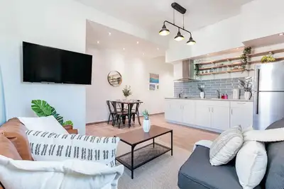 Image de Apt D, Sunny San Juan Getaway