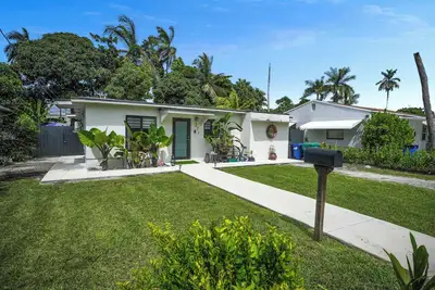 Image de Zen House Miami – Private Retreat w/ Pool Table, Ping Pong, Patio & Parking
