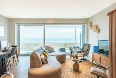Image de Appartement de luxe avec vue imprenable sur mer