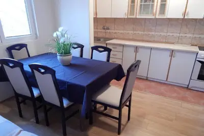 Image de Two Bedroom Apartment A