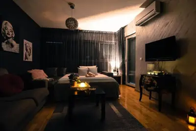 Image de Studio Apartment with Balcony