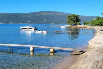 Image de Deluxe One Bedroom Apartment with Terrace