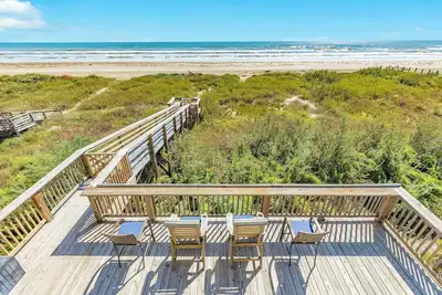 Image de Blue Waves Beachside Calm, Gulf Views for Miles