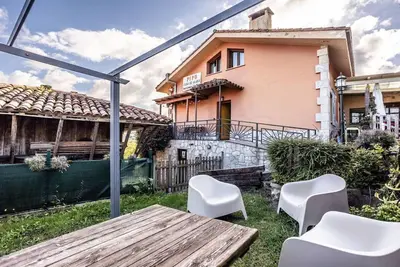 Image de The Village Retreat - Al Llagar