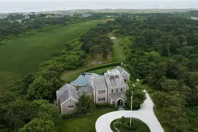 Image de Surfside Estate with Pool, Golf & Movie Theatre!