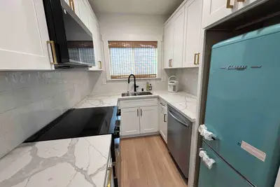 Image de Modern Detached Adu with Garaged Parking in Heart of San Jose Downtown