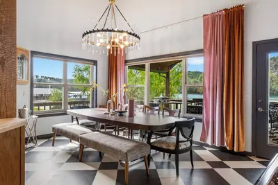 Image de Groovy 5bd/2. 5b on Lake Taneycomo near Branson sleeps 15