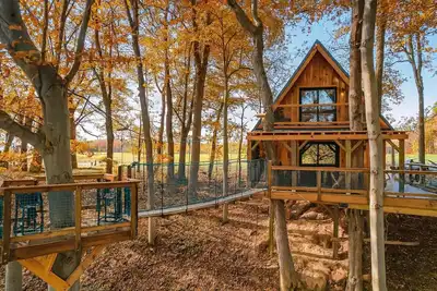 Image de The Aspen Treehouse Hocking Hills