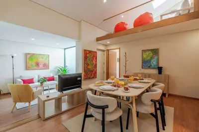 Image de Sleek & Authentic House with Terrace by HostWise