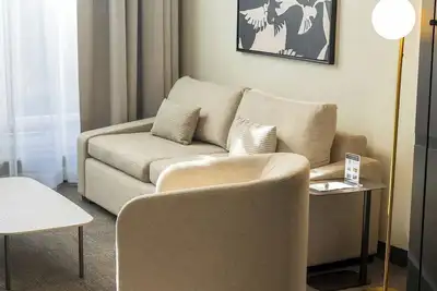 Image de 4 Sleek & Modern Suites Near the Notre-Dame & Old Montreal - Near Airport!