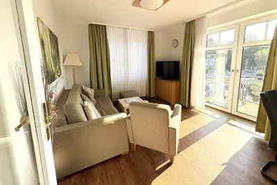 Image de . Vacation apartment 14 - balcony, Wlan & dog-friendly near Sellin Südstrand