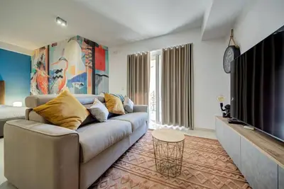 Image de 1br home with Balcony, near Paceville & Seaside