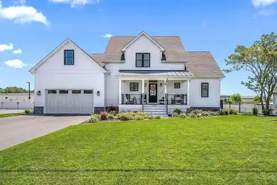 Image de Sea La Vie- 4 Br - sleeps 10 - private pool