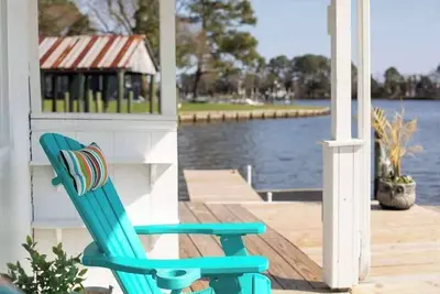 Image de Inn on Turville Cottage, Sleeps 4, Waterfront