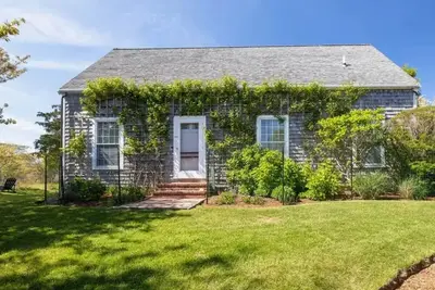 Cozy Sconset House with Private Patio!