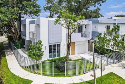 Image de *Primavera House Coral Gables 5 mins Coconut Grove