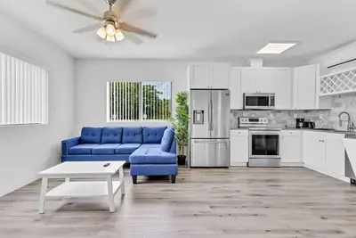 Image de Relax in Style – Spacious, Clean & Fully Stocked