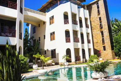 Image de Sunset & Serenity – Serviced 2-Bedroom Diani Beach Apartment with Pool & Parking