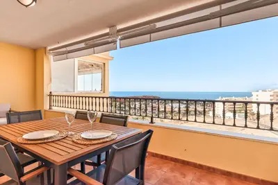 Image de Laderas - Front Sea View