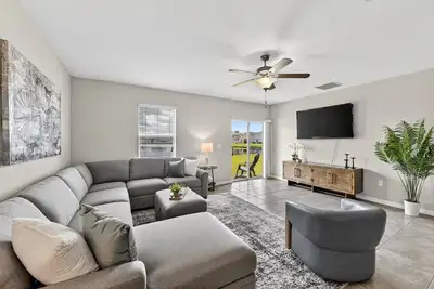 Image de New! Spacious Getaway Near Apollo Beach