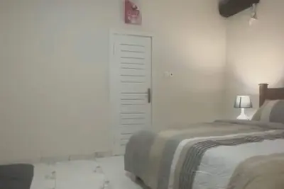 Image de Charming 4-bedroom house at community 18 near spintex 15-20 minutes from airport