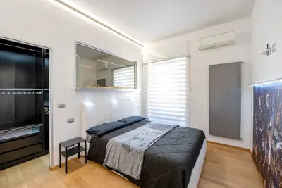 Image de Appartement 'Confort-moderno et parking' avec balcon, Wi-Fi et climatisation