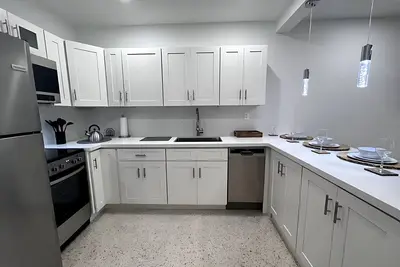Image de New! Casita Luxury Chic w/Parking Coconut Grove