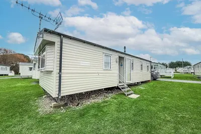 Image de Lovely 8 berth caravan at Kessingland Beach, Suffolk ref 90025pw