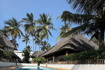 Image de A private beach Villa with shared pool