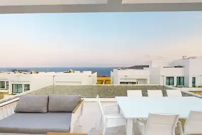 Image de Amazing Cyprus Beachfront Villa | Villa Physis | 4 Bdr | Private Pool |.