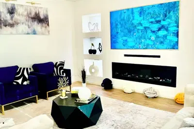 Image de Quiet, spacious, safe, family friendly neighborhood