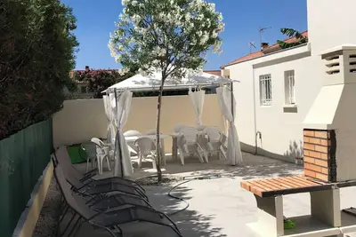 Image de Cap d’Agde Villa T6 Climatisée Familiale 10 Pers Plages 3 km Jardin & Parking