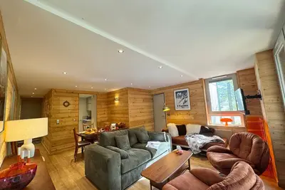 Image de Grand appartement familial au pied des pistes à Vars avec parking