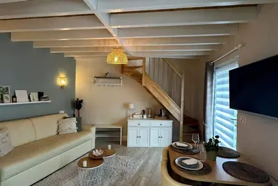 Image de Gîte *** « Les galinettes » au bord de la rivière / Au domaine du pré dieu