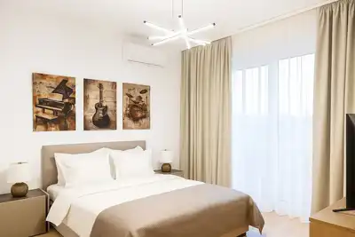 Image de Atria House is a charming 1-bedroom apartment in wonderful Bucuresti with Ac