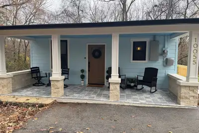 Image de Luxury Cottage \"Sparrow\" full of amenities in Collegedale perfect for a getaway!